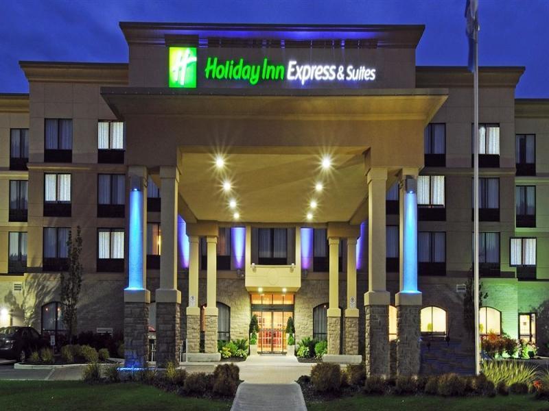 Holiday Inn Express & Suites - Belleville By Ihg Exterior foto